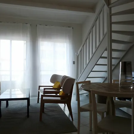 Apartment Clemenceau 68 *